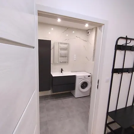 Podłęże Trawniki Industrial Zone Apartament Podleze (Wieliczka)